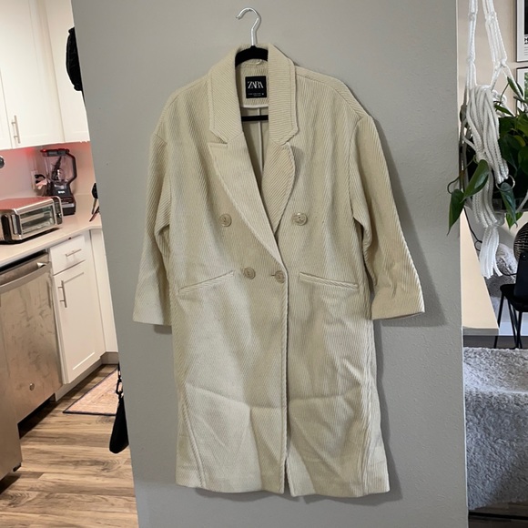 Textured off white ZARA coat! - Picture 1 of 5